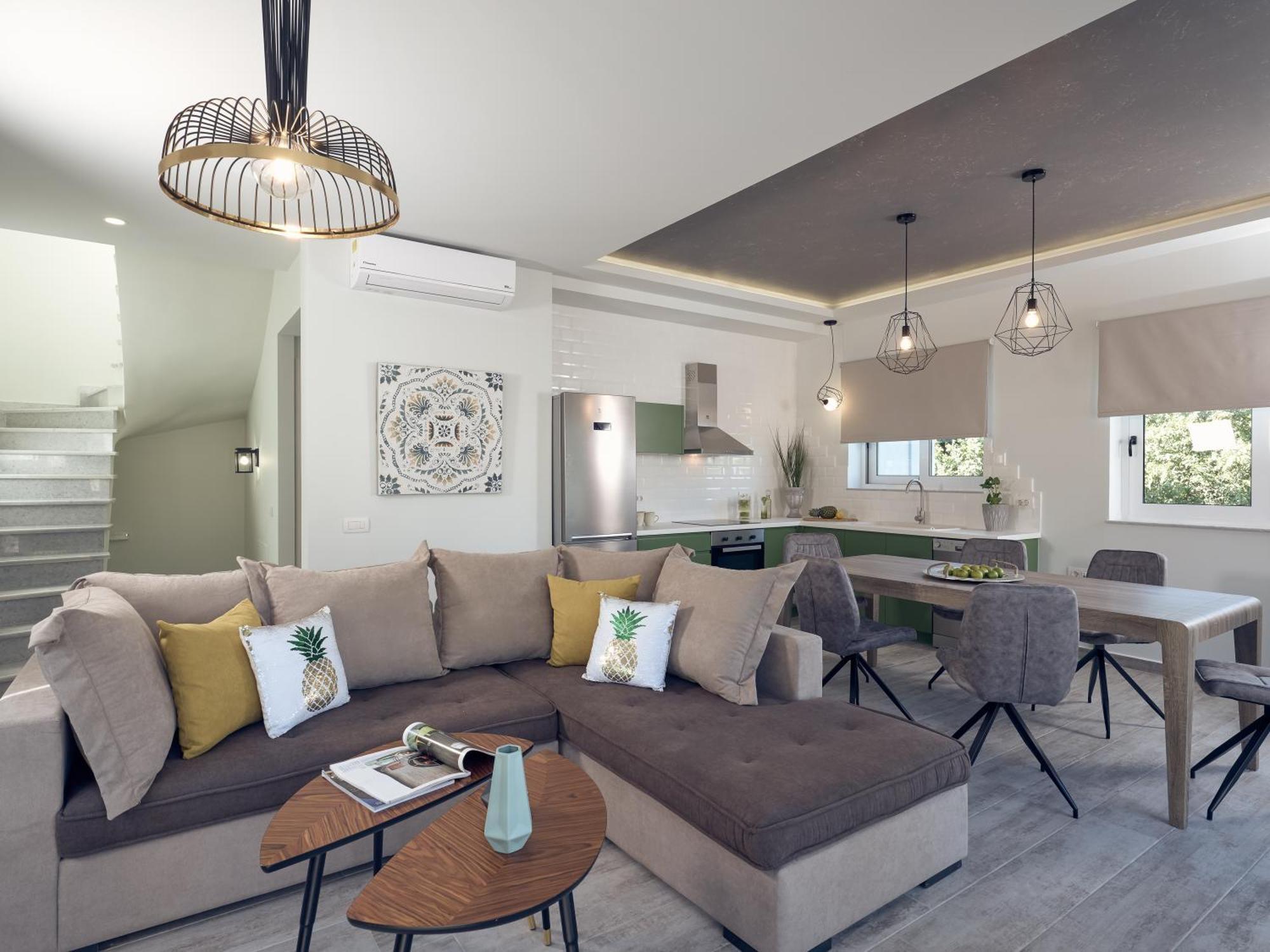 Chris & Jo Villas, Enchanting Escapes, With Heated Pools & Seaviews By Thinkvilla Закінф Екстер'єр фото