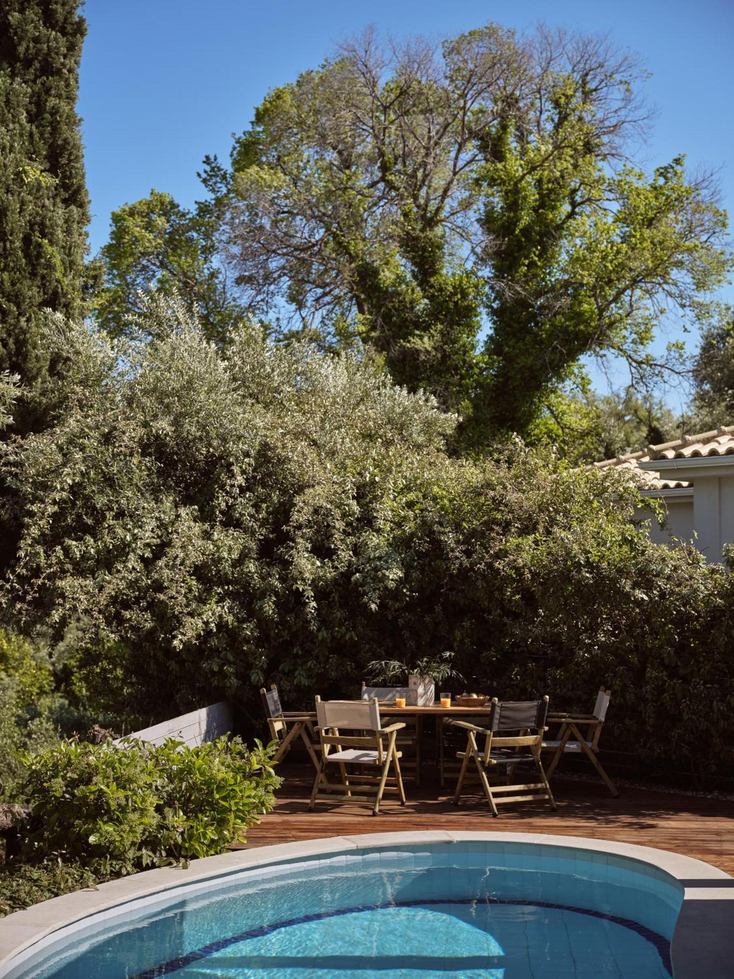 Chris & Jo Villas, Enchanting Escapes, With Heated Pools & Seaviews By Thinkvilla Закінф Екстер'єр фото