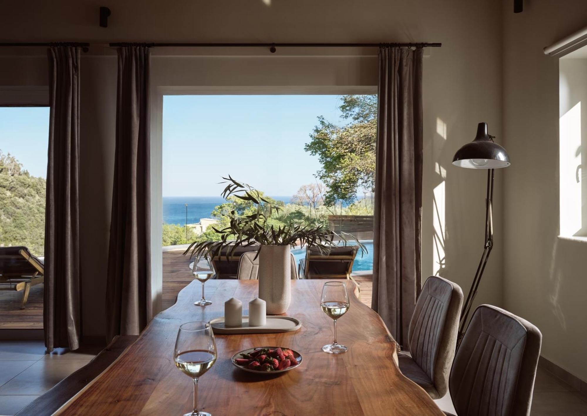 Chris & Jo Villas, Enchanting Escapes, With Heated Pools & Seaviews By Thinkvilla Закінф Екстер'єр фото