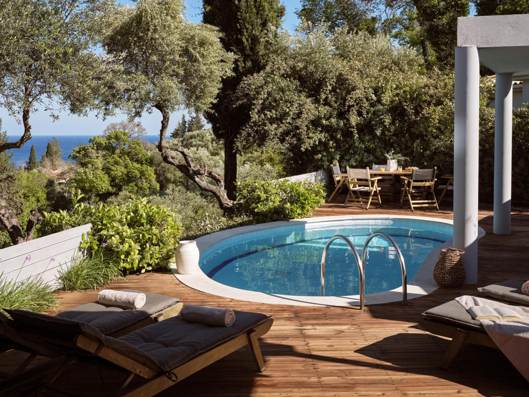 Chris & Jo Villas, Enchanting Escapes, With Heated Pools & Seaviews By Thinkvilla Закінф Екстер'єр фото